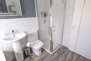 Photo 33- click for photo gallery